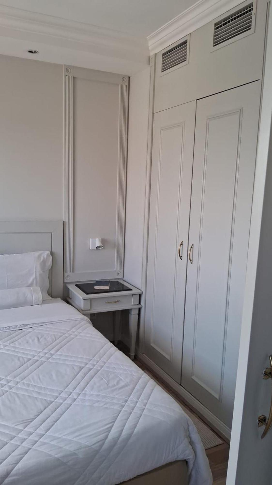 Flat World Vl Olimpia Hotel 4*